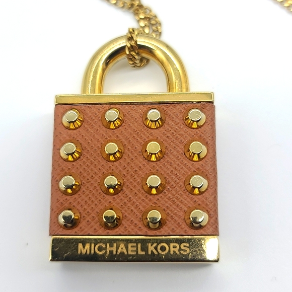 Michael Kors Padlock Pendant in Brown Pebble Leather & Gold Plating 👑 - Picture 3 of 14